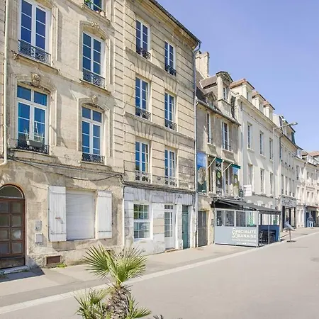 Hyper Centre De Avec Vue Chateau Apartamento *
